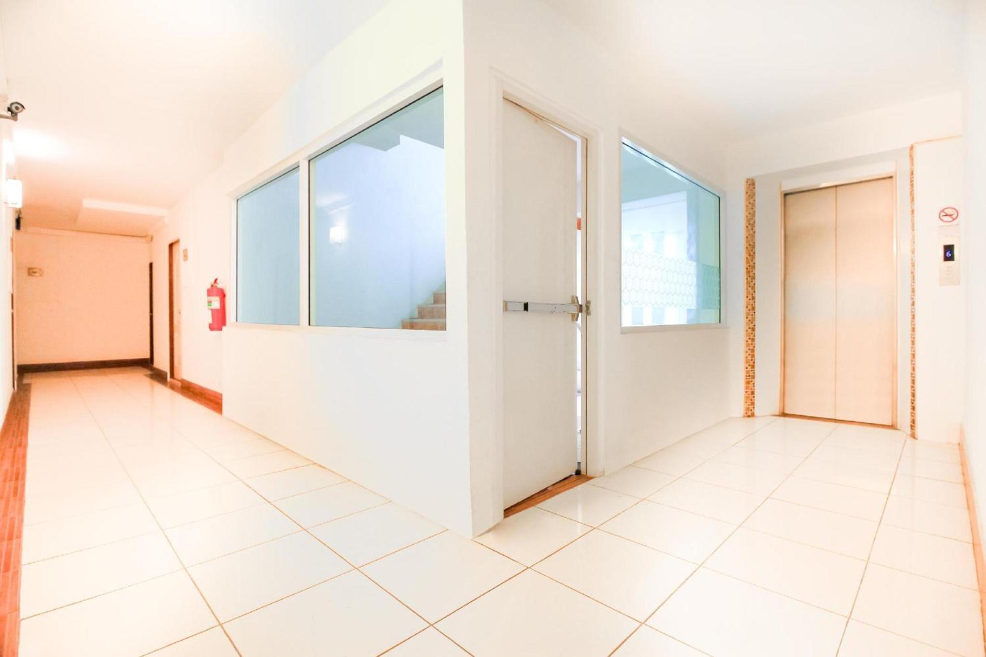 Capital O 411 Grandview Condo 15 Bangkok Zewnętrze zdjęcie